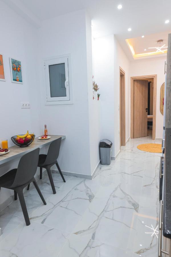 Zeos Finest Jacuzzi Suite Αθήνα Εξωτερικό φωτογραφία