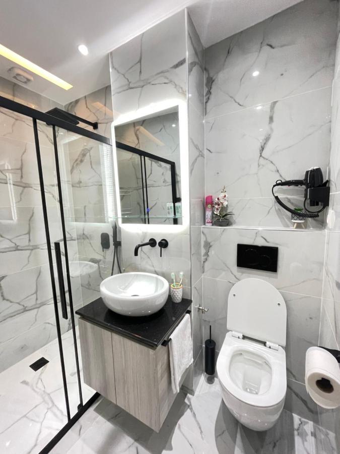 Zeos Finest Jacuzzi Suite Αθήνα Εξωτερικό φωτογραφία
